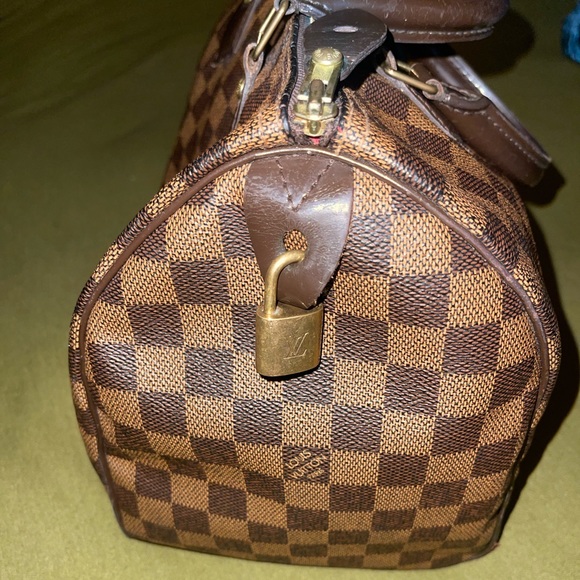 Louis Vuitton Speedy 30 - Picture 13 of 14